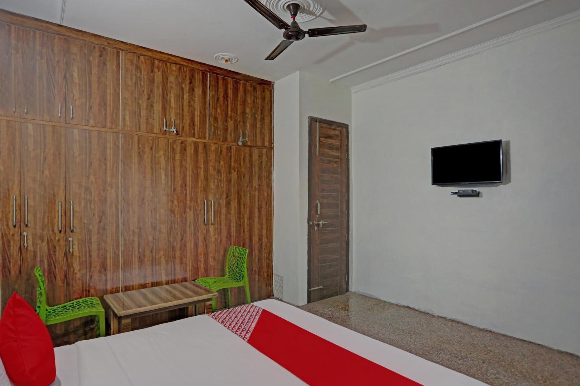 Hotel O Stay 130 Noida Exterior foto